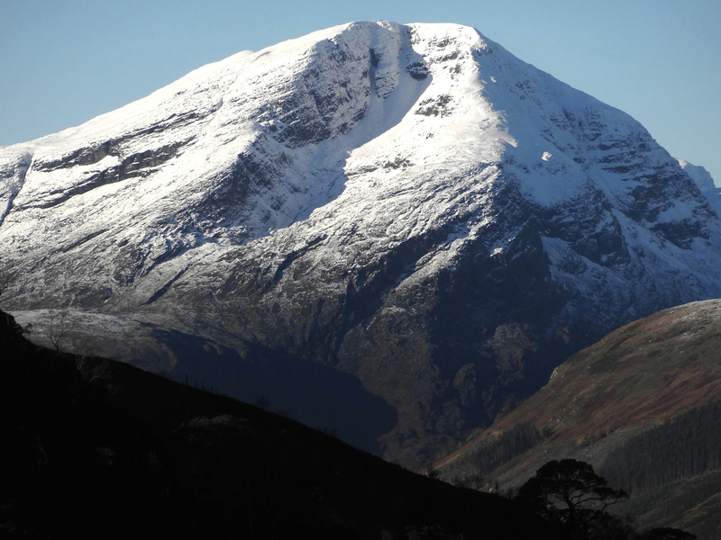 Fuar Tholl from the stalkers path